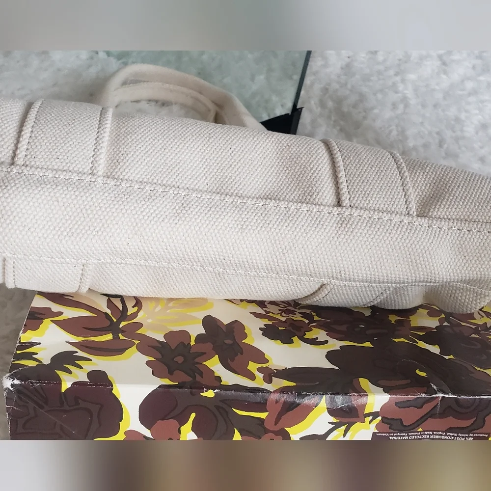 💫 Tory Burch: Canvas Tote Bag - Picture 9 of 10